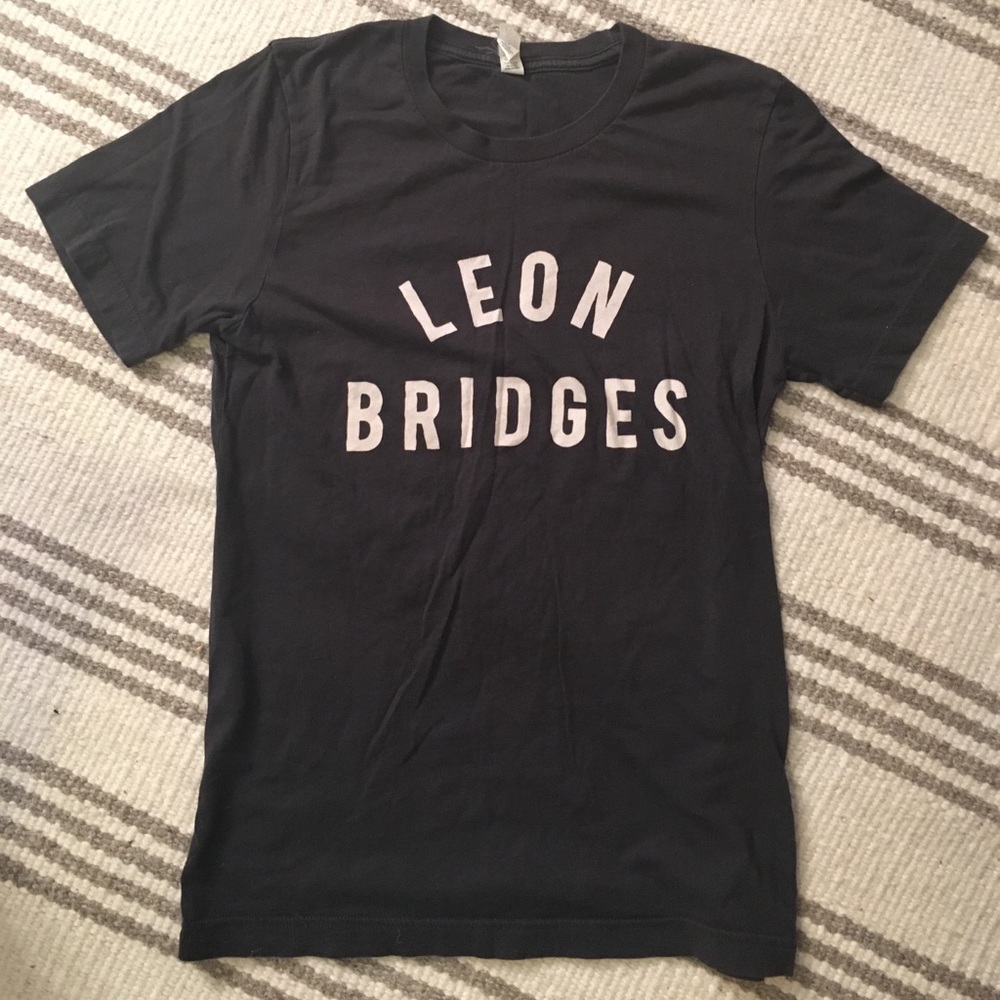 Leon Bridges fitted tee - official band merch!